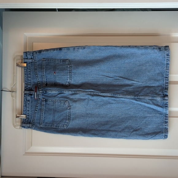 Vintage Y2K Tommy Hilfiger Jean Skirt - Picture 3 of 8